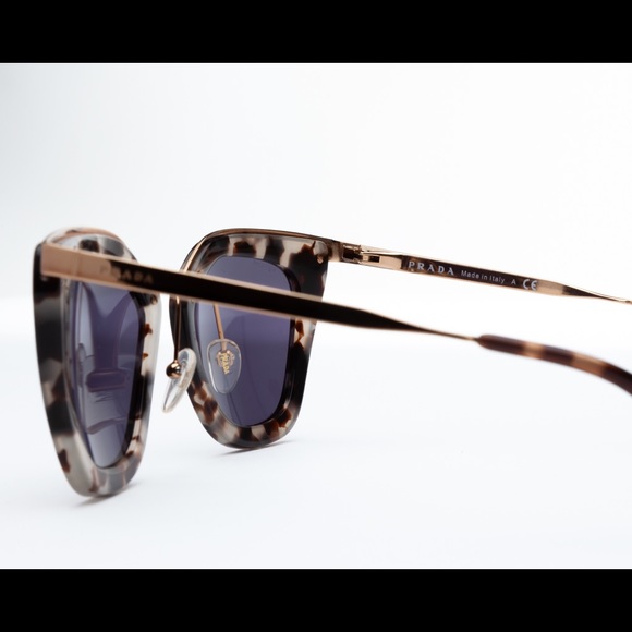 Prada sunglasses - Picture 4 of 6